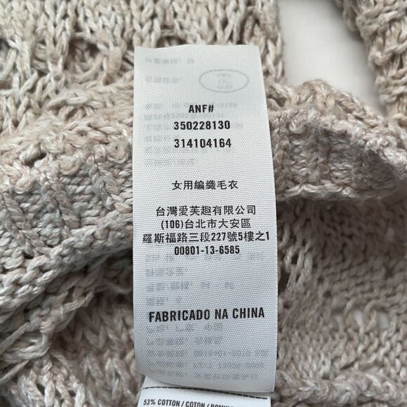 HOLLISTER Crochet Long Sleeve Sweater Size Small - Picture 7 of 8